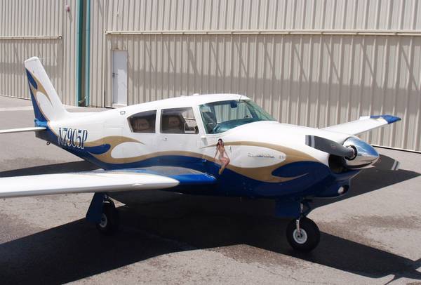 Full view of aircraft| Sequim Flight instructor Scott Brooksby