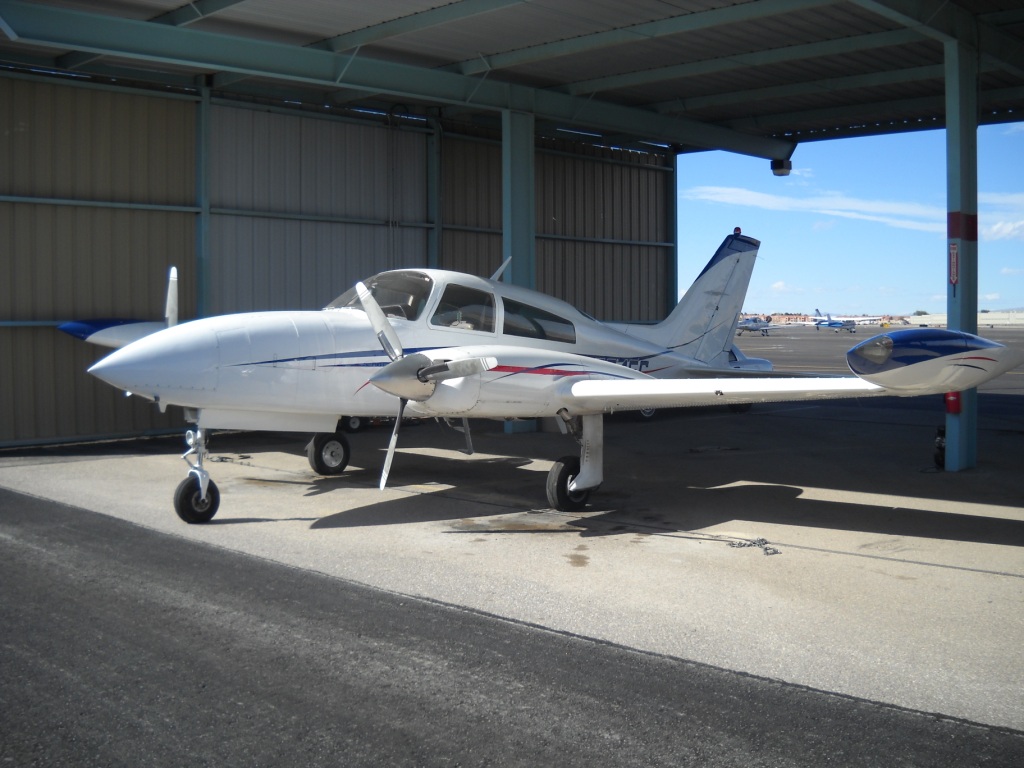 Cessna 310R with Garmin 430W| Sequim Flight instructor Scott Brooksby