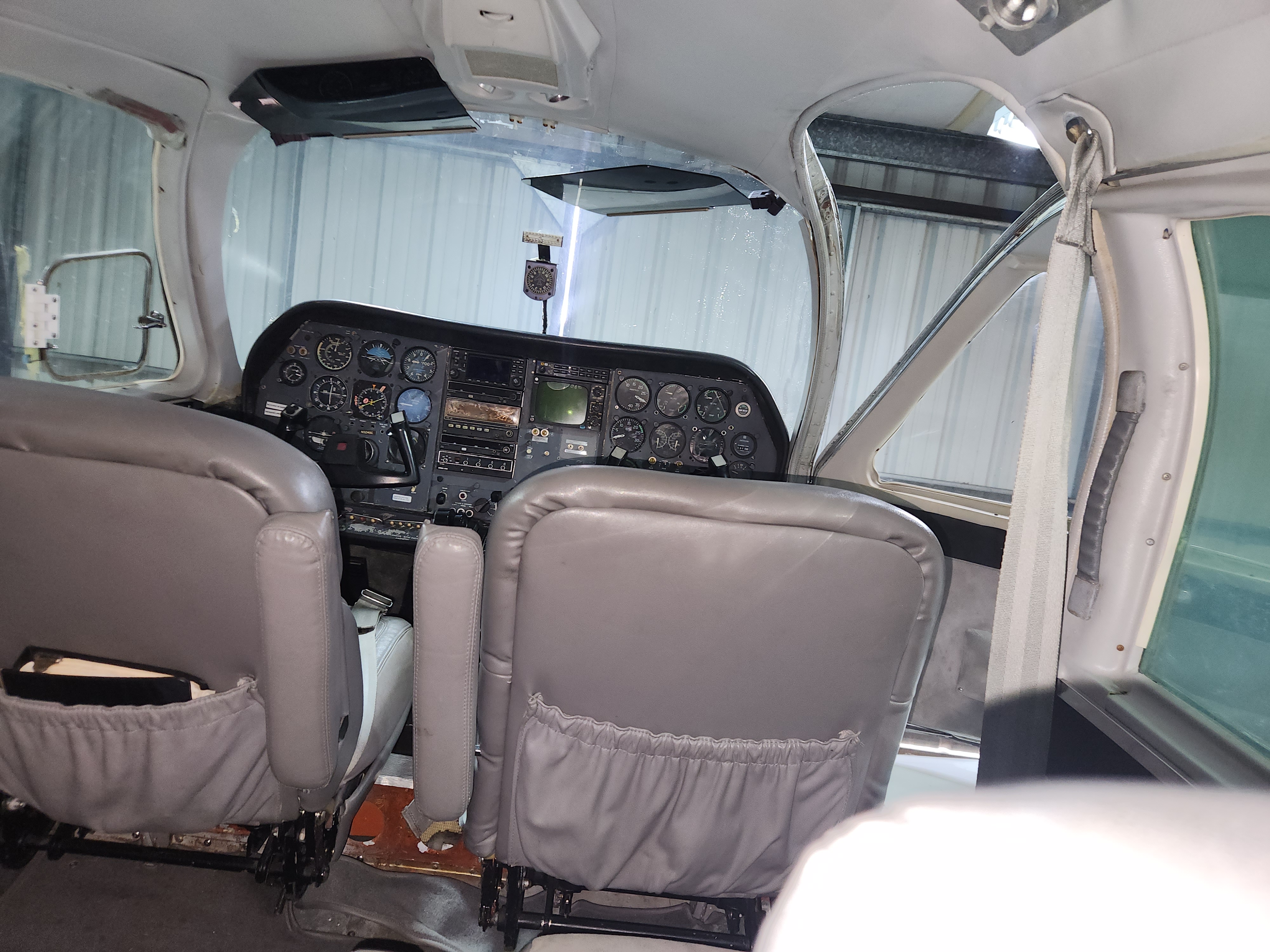 Cessna 310R with Garmin 430W| Sequim Flight instructor Scott Brooksby